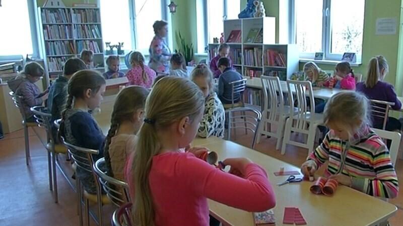 В Нарвской центральной библиотеке во время школьных каникул.