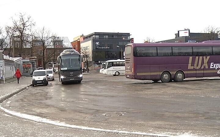 Pärnu bussijaam.