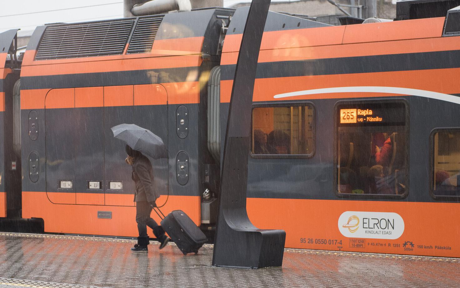 Поезд Elron.
