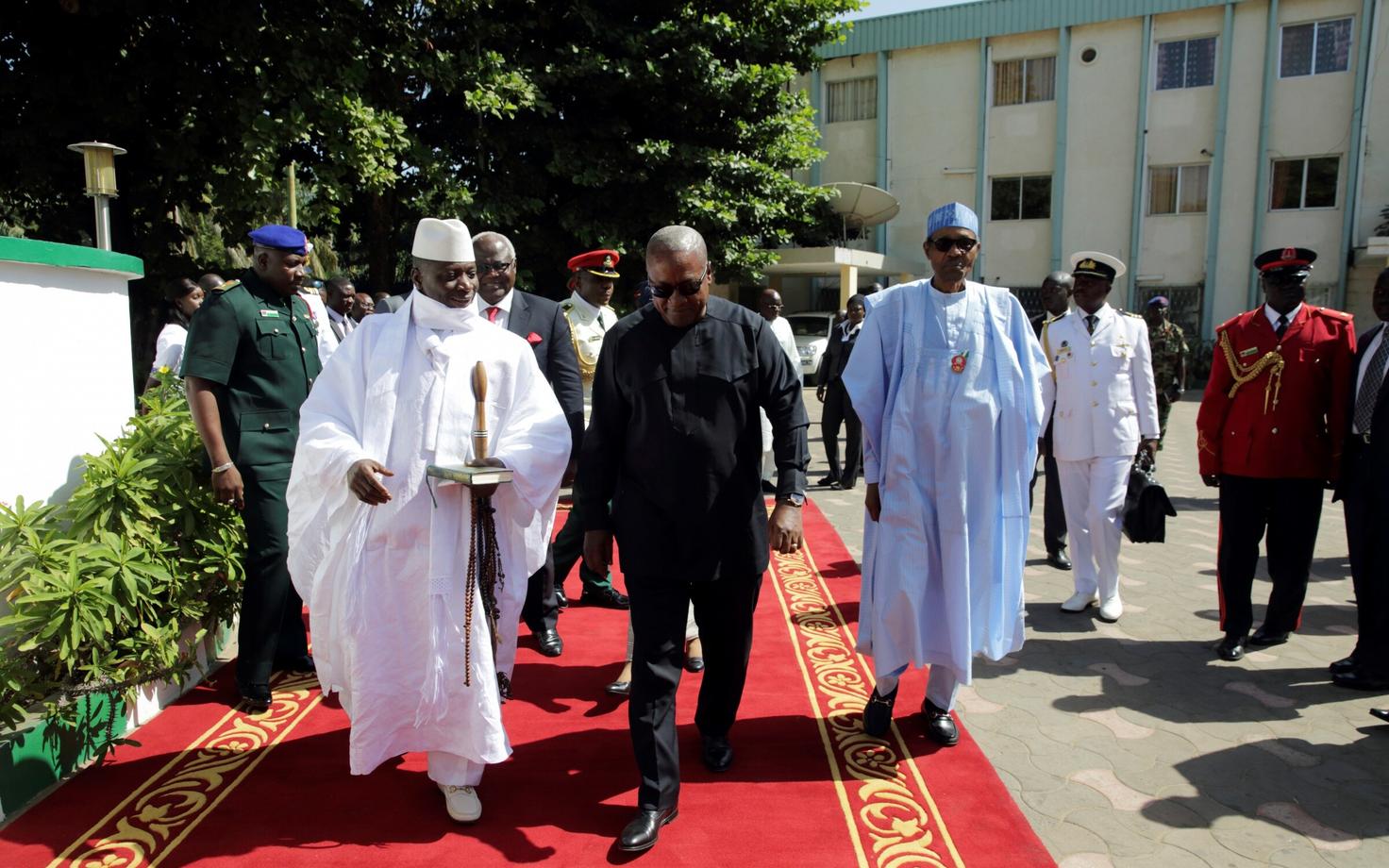 Gambia president Yahya Jammeh kohtumas Lääne-Aafrika riikide liidritega Banjulis.