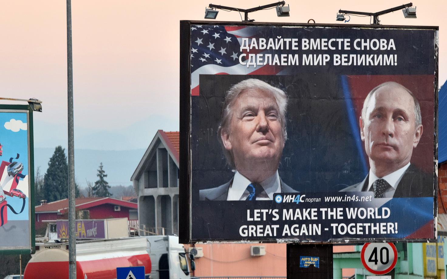 Serbia-meelse liikumise plakat Monenegros Danilovgradis.