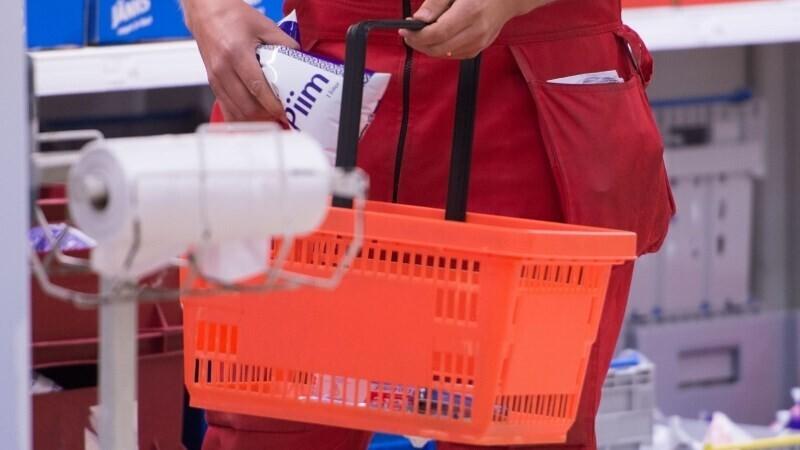 С ростом цен на молоко вынуждены мириться и рядовые потребители.