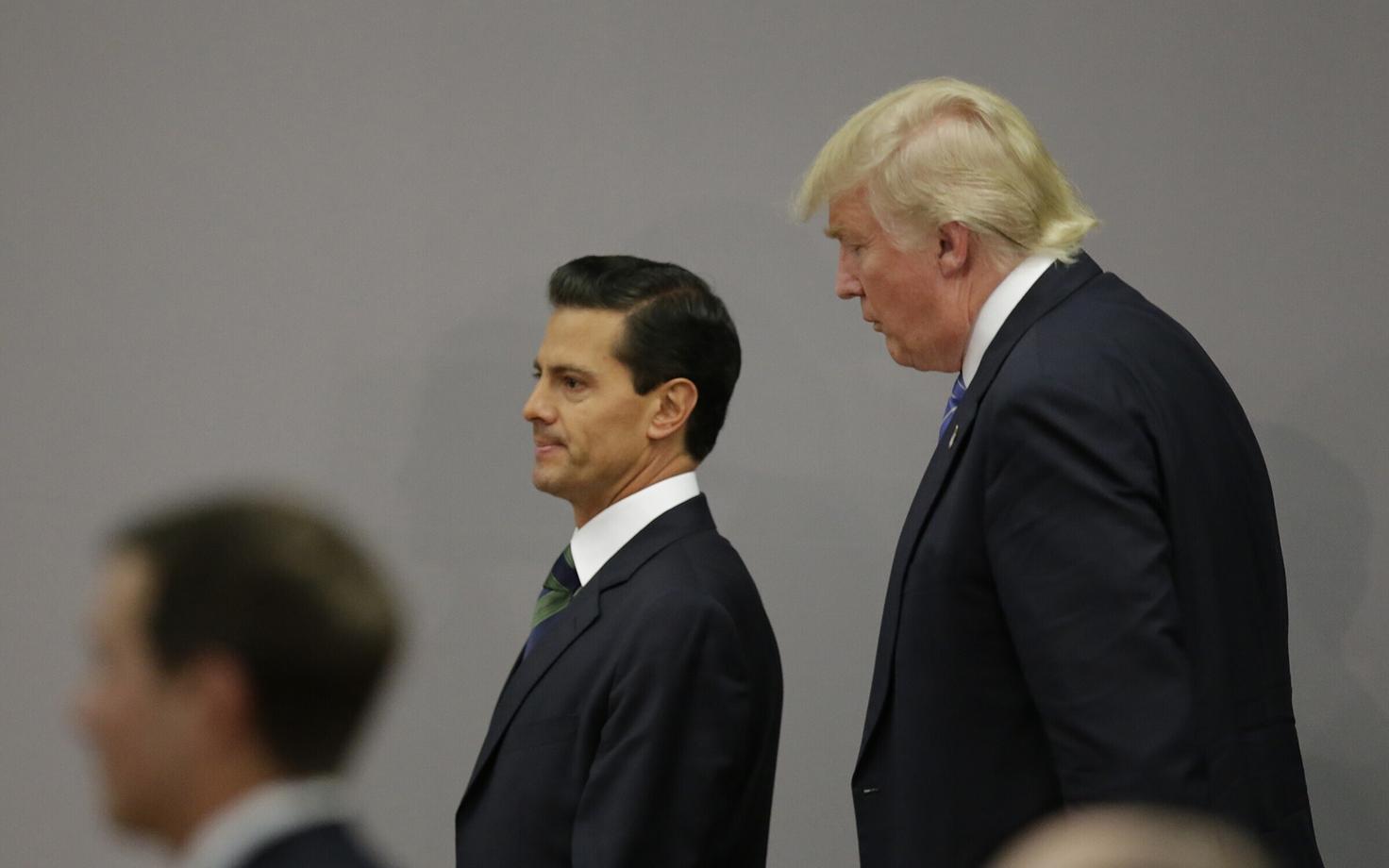 Mehhiko president Enrique Pena Nieto ja toona veel presidendikandidaat Donald Trump möödunud aasta augustis.