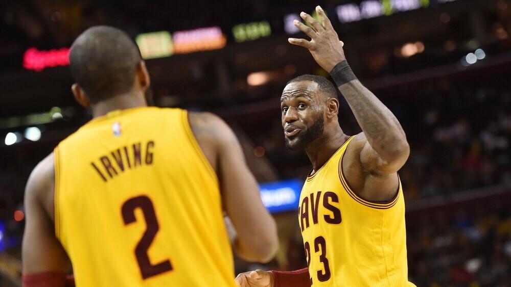 Kyrie Irving ja LeBron James