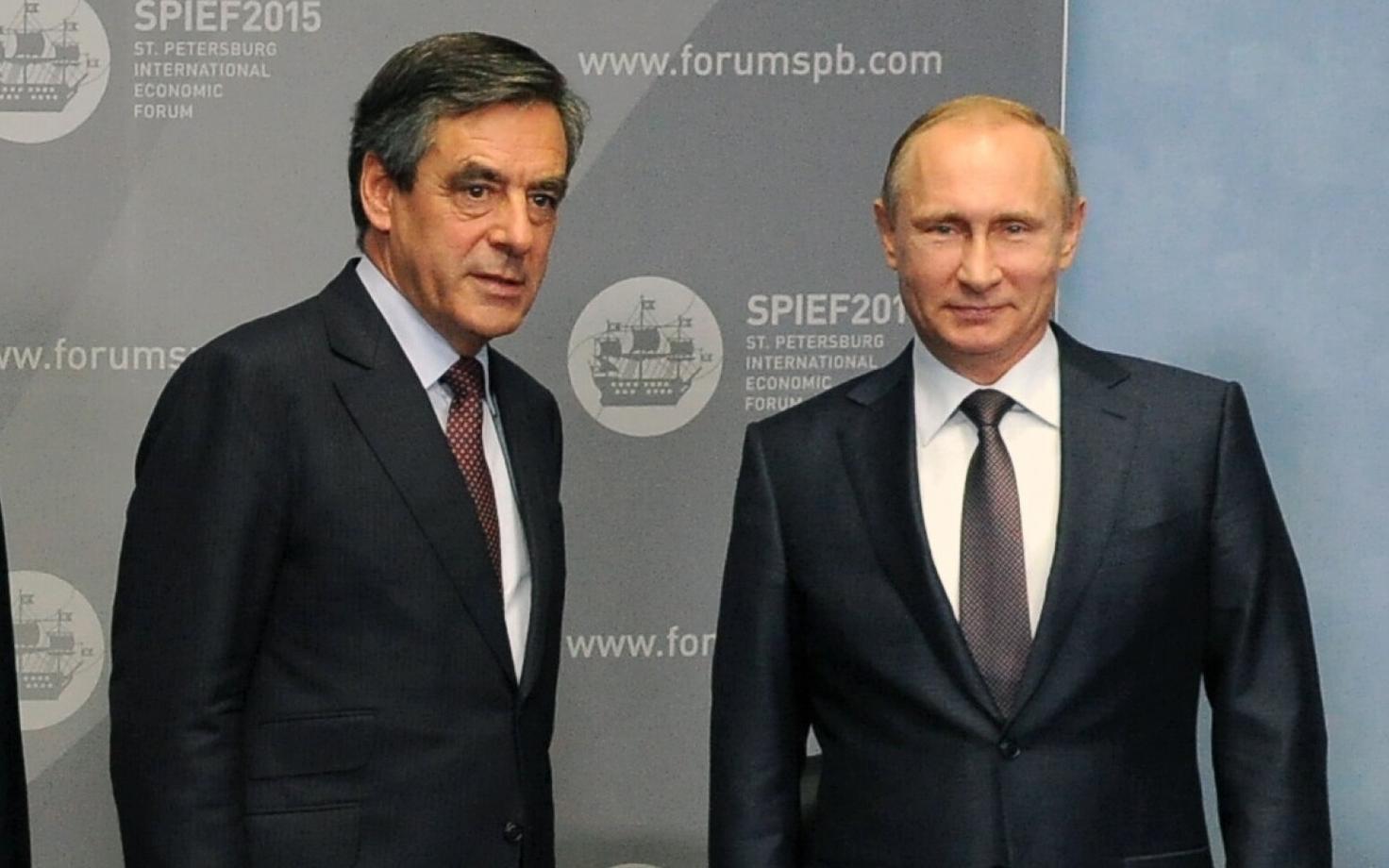 Fillon ja Putin 2015. aasta juunis Peterburis majandusfoorumil.