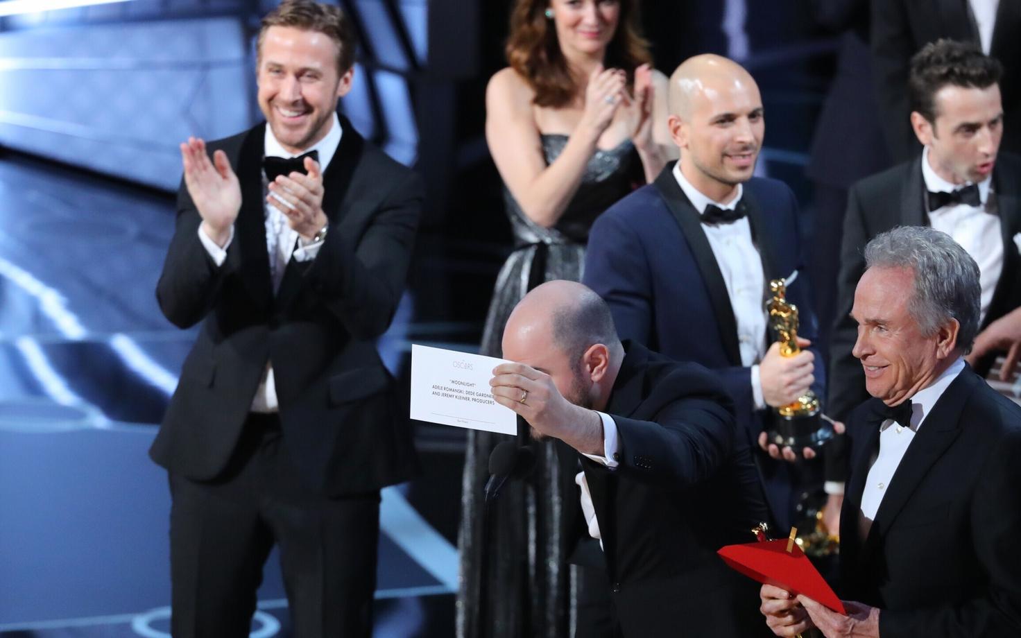 Oscarite fopaa