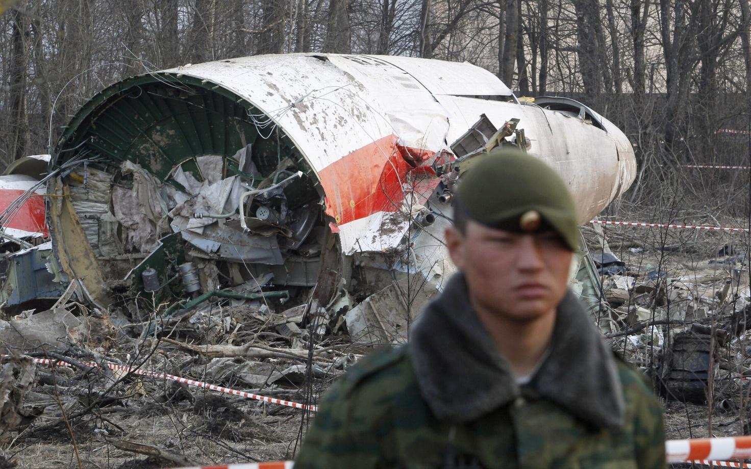 Польский Ту-154 с правительственной делегацией потерпел крушение под Смоленском в 2010 году.