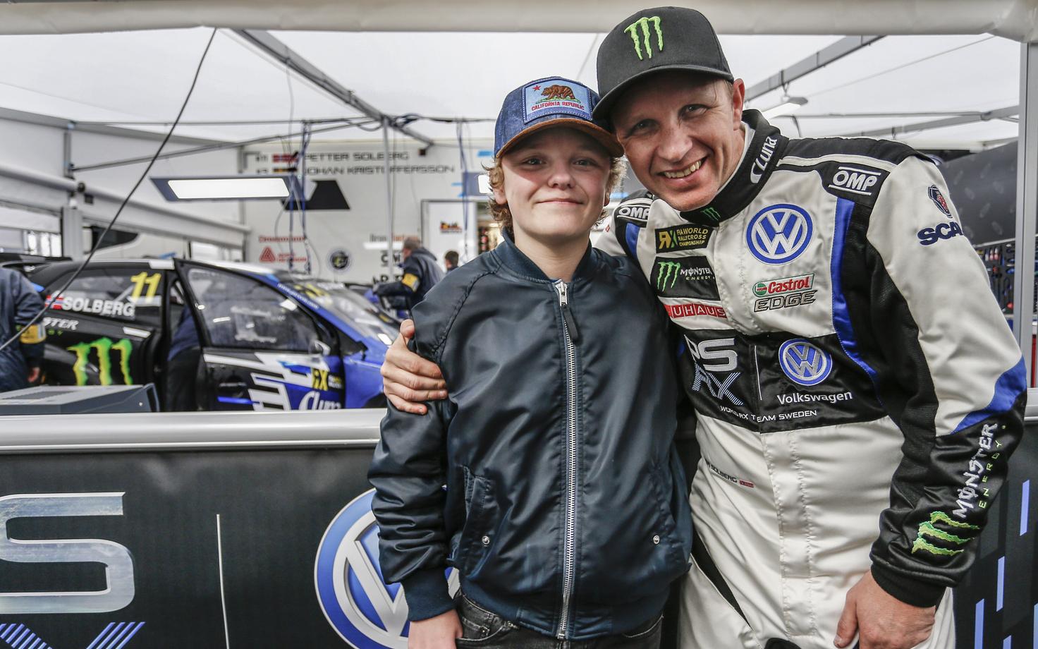 Oliver ja Petter Solberg.