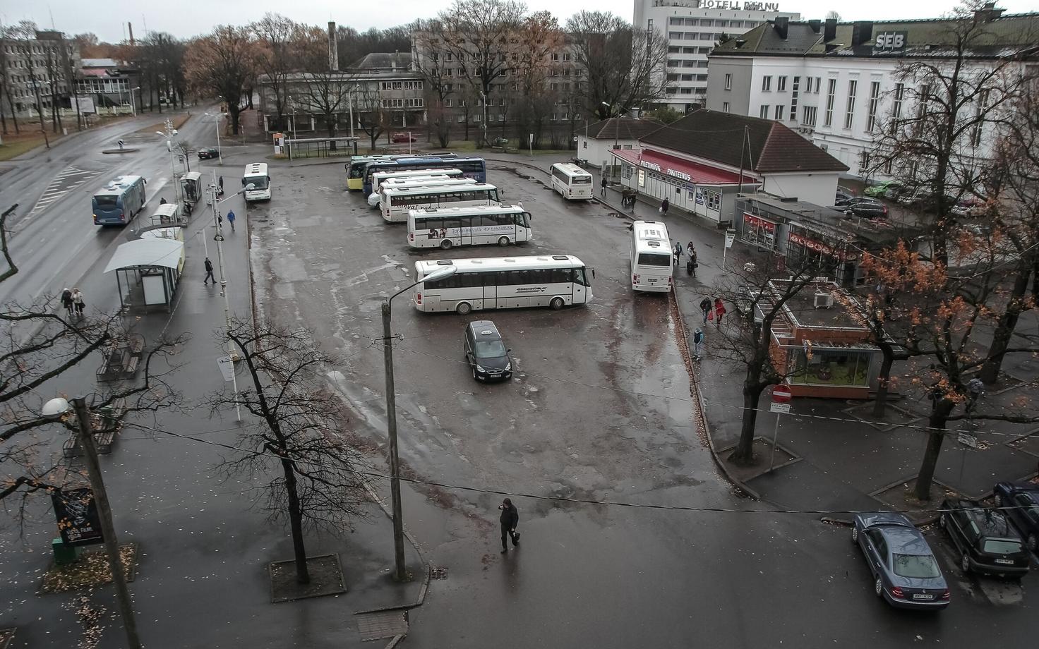 Pärnu bussijaam.