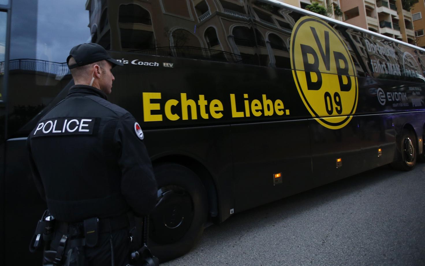 Dortmundi Borussia buss