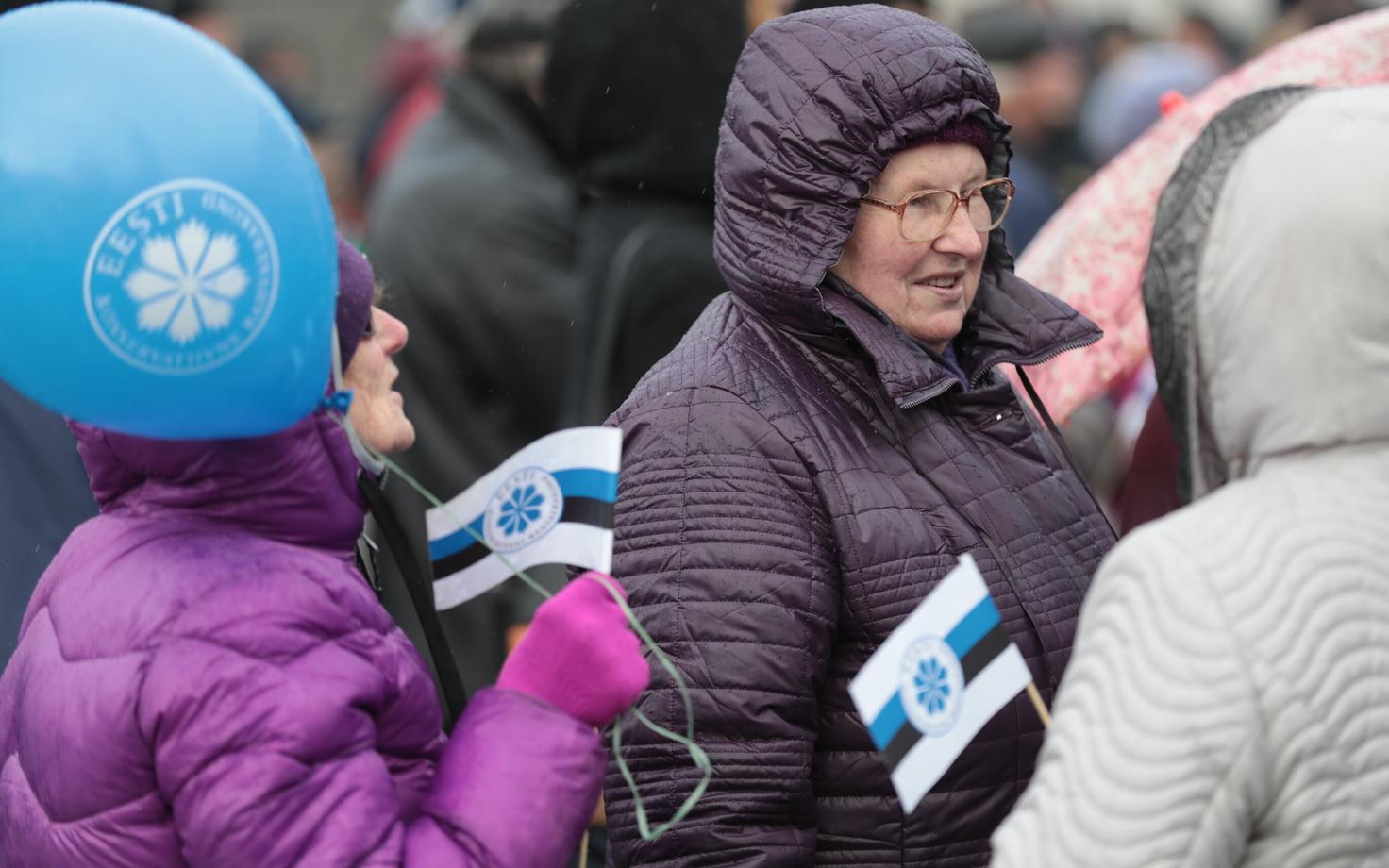 Акция протеста против Rail Baltica в Таллинне 22 апреля.