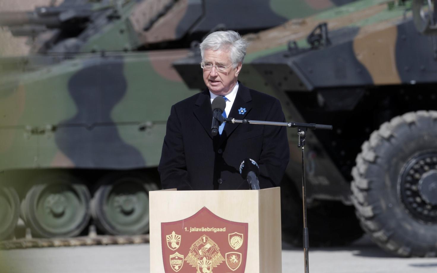 Briti kaitseminister Michael Fallon 20. aprillil Eestis.