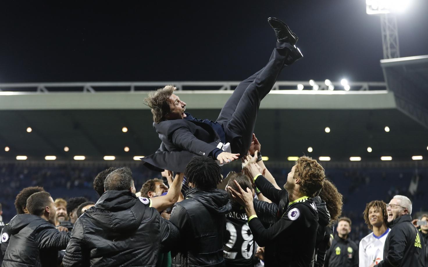 Londoni Chelsea ja klubi juhendaja Antonio Conte
