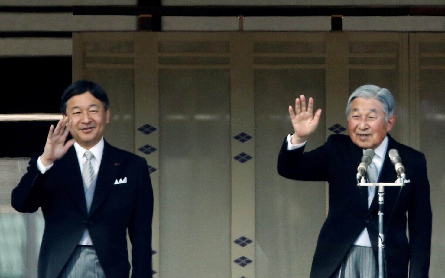 Jaapani keiser Akihito (paremal) ja kroonprints Naruhito.