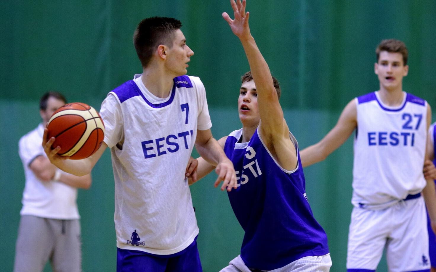 Eesti U-18 korvpallikoondise treening / Kristian Kullamäe