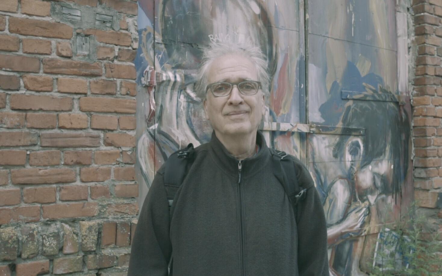Peter Entell.