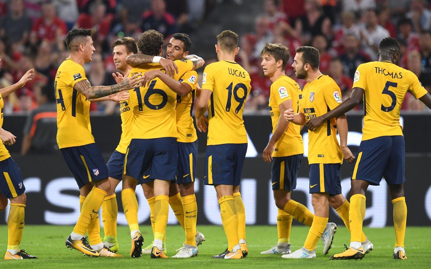 Madridi Atletico mängijad väravat tähistamas.
