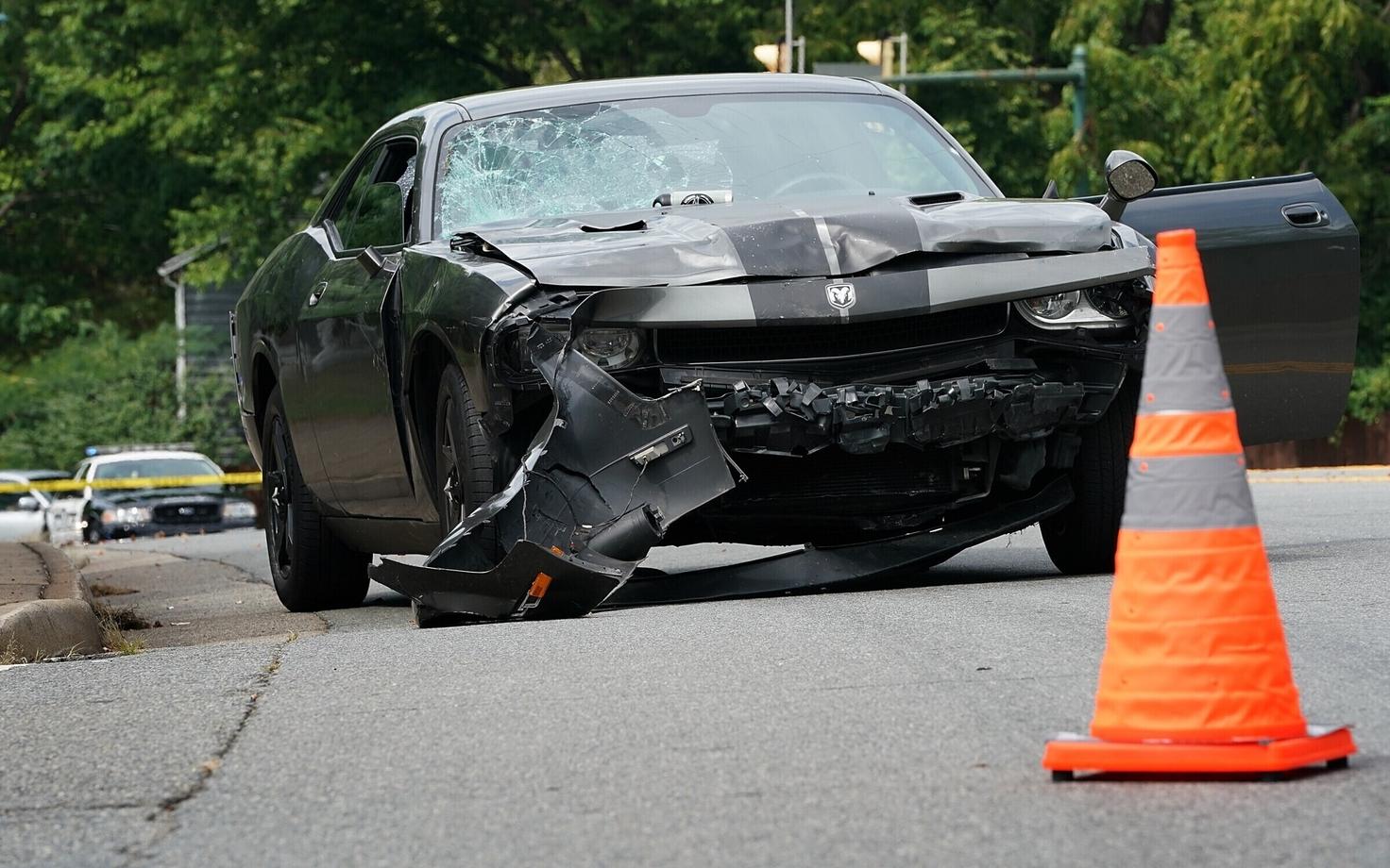 Auto, millega meeleavaldajate hulka sõideti.