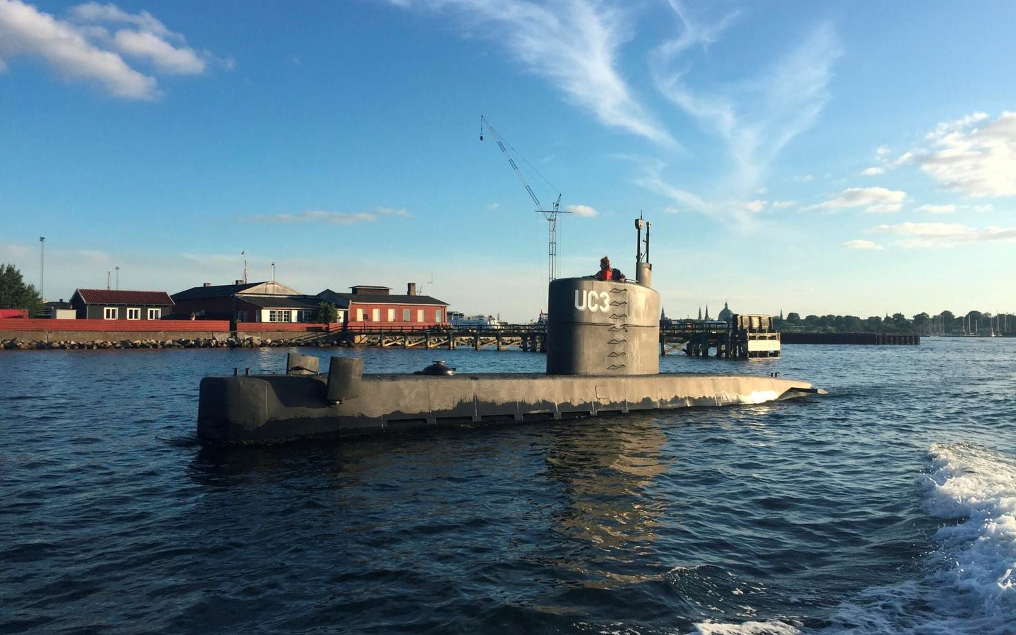 Peter Madseni allveelaev UC3 Nautilus 11. augustil Kopenhaageni sadamas.