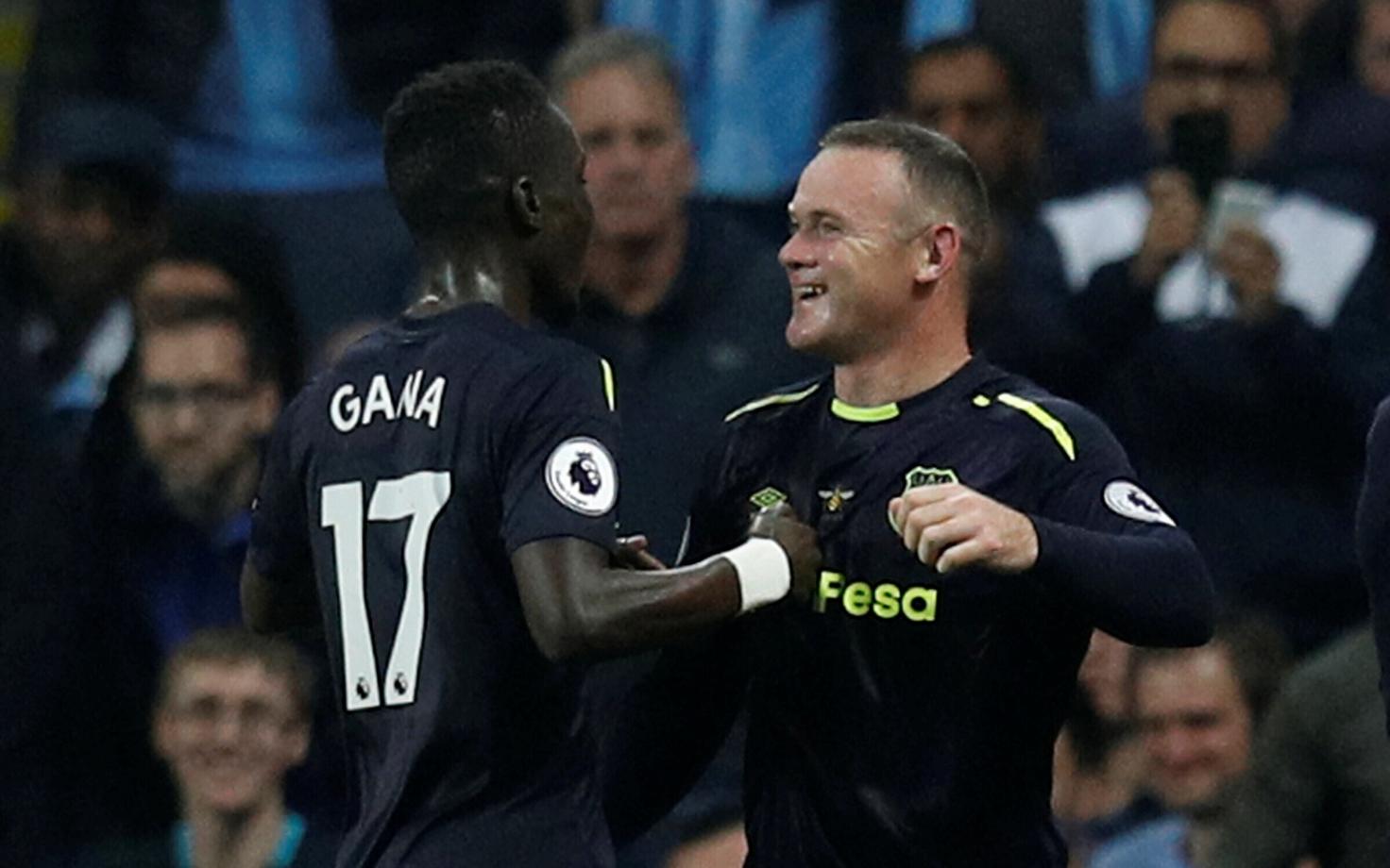 Wayne Rooney värava üle rõõmustamas.