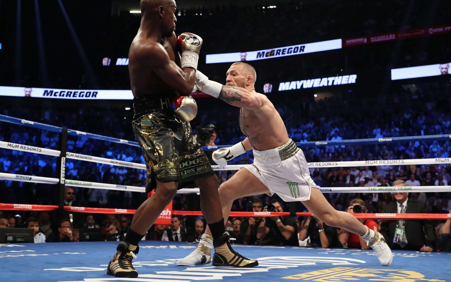 Floyd Mayweather alistas Conor McGregori kümnendas raundis
