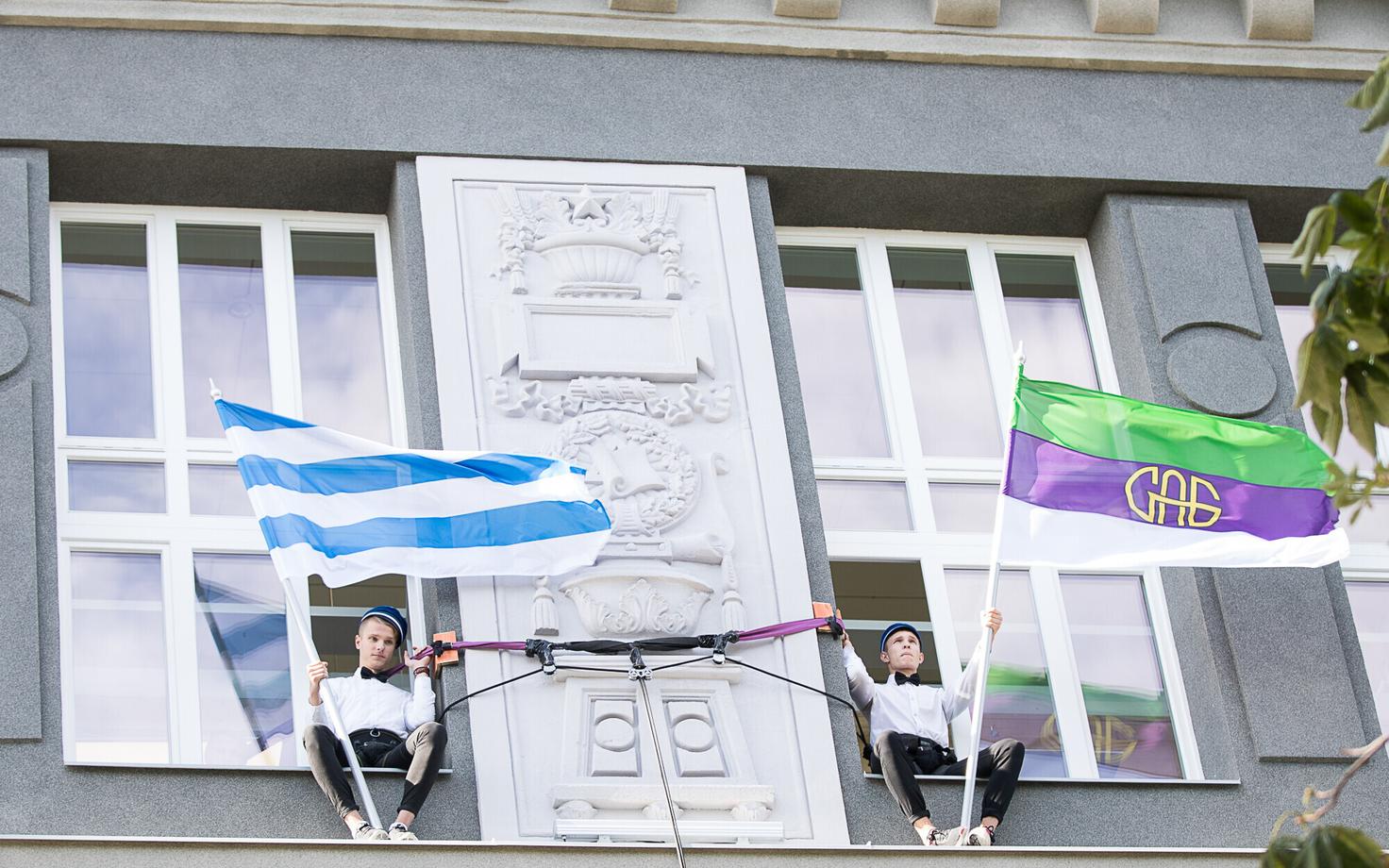 Tallinn ei plaani tugevaid koole tükeldama hakata.