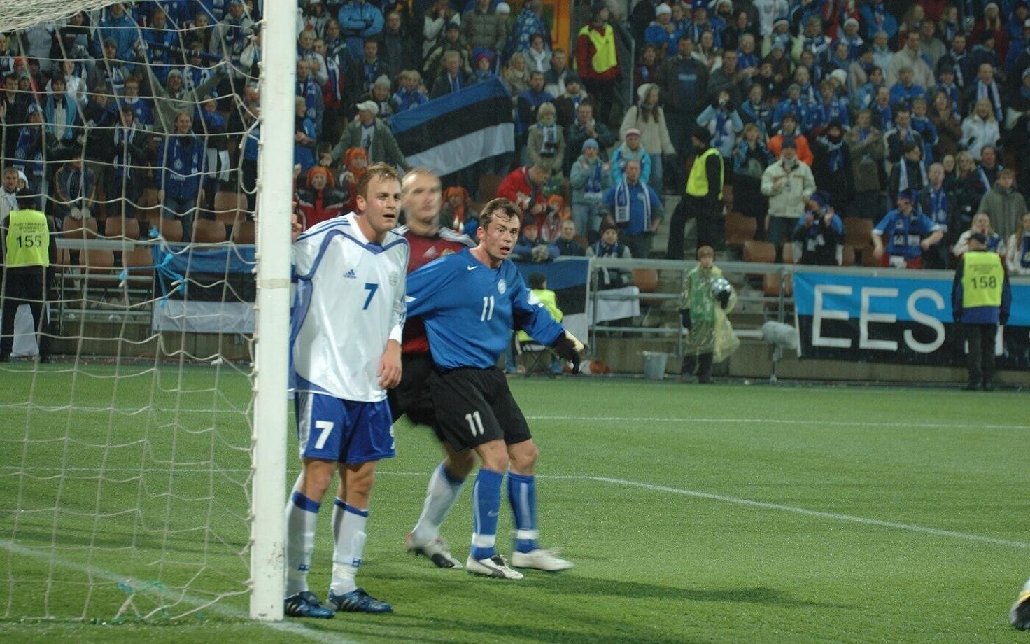 2005. aastal kohtusid Eesti ja Soome samal staadionil Helsingis. Toona lõppes põnev matš suure hulga Eesti poolehoidjate silme all 2:2 viigiga.
