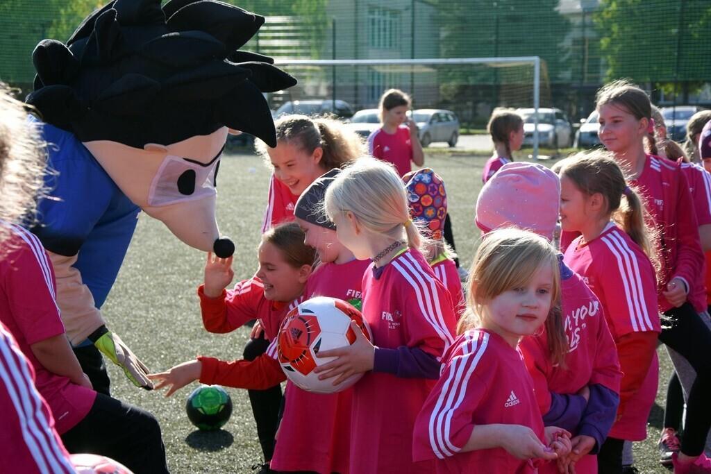 Tüdrukute jalgpallifestival Põlvas