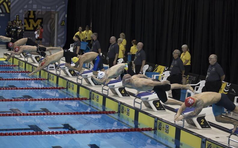 Võitmatute mängude ujumisvõistlus