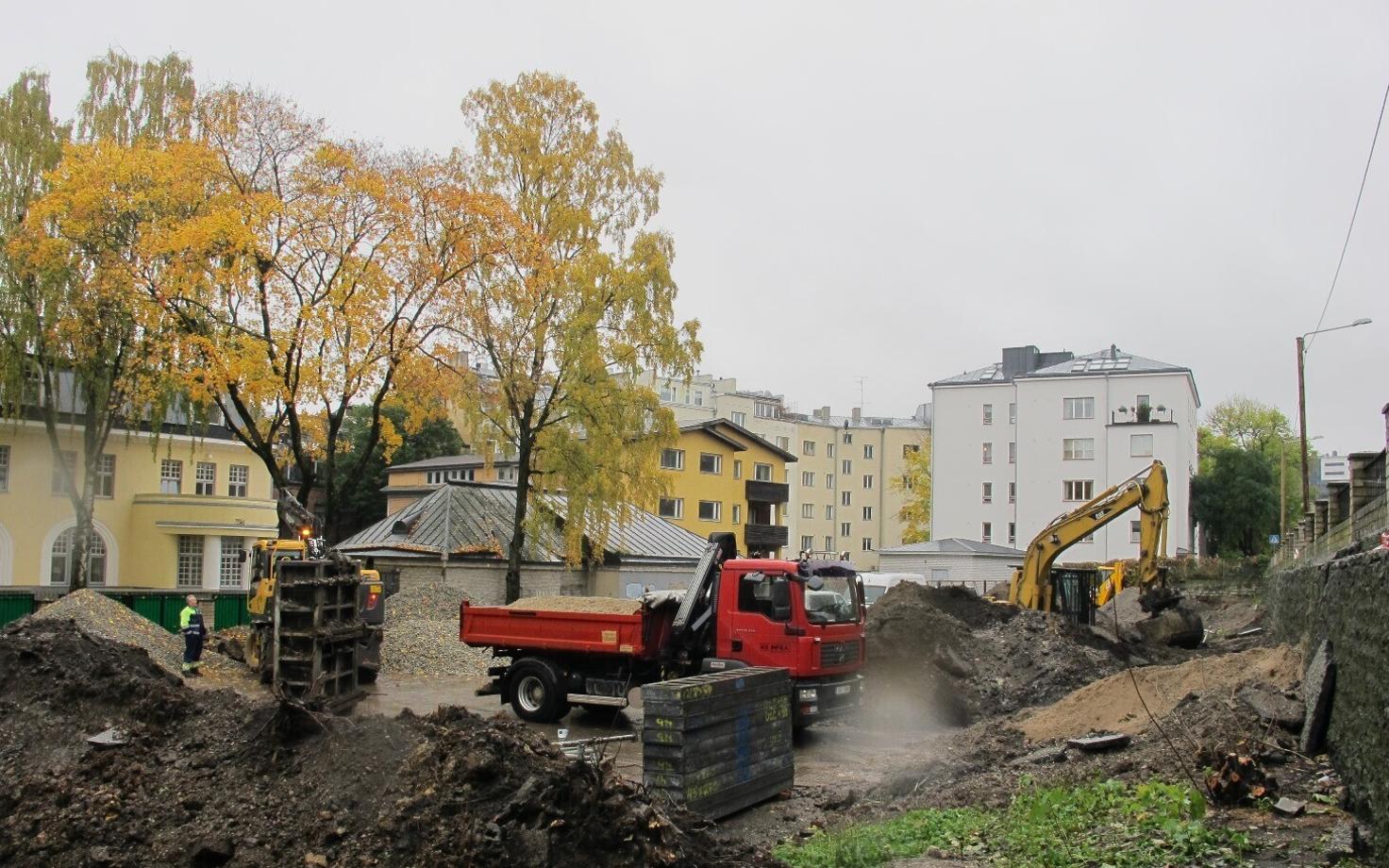 Prantsuse lütseumi võimlahoone ehitamine algas.