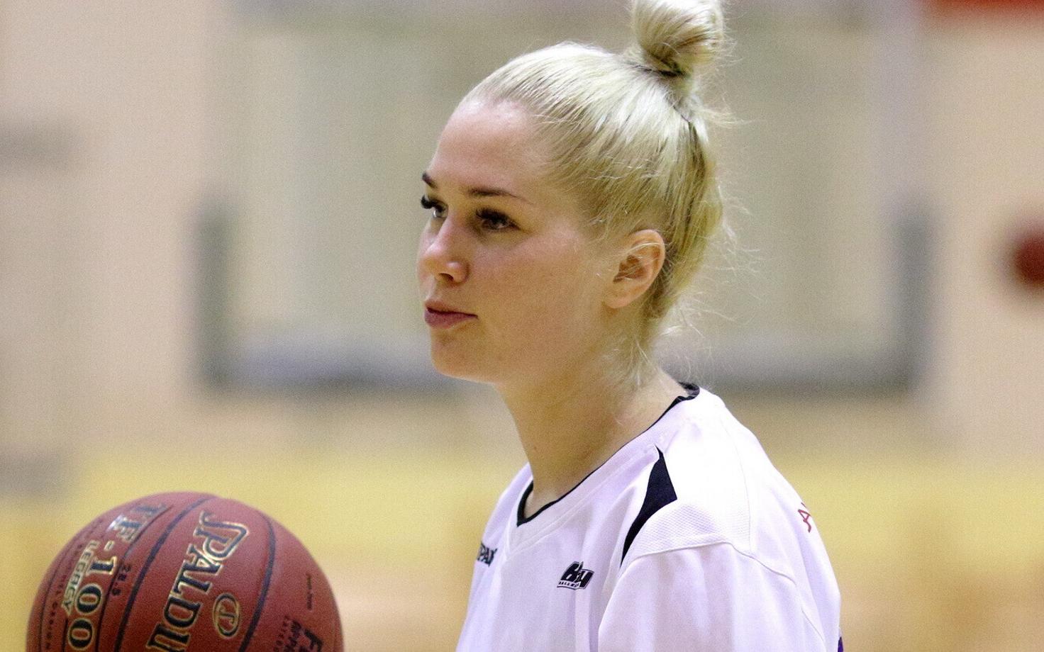 Annika Köster