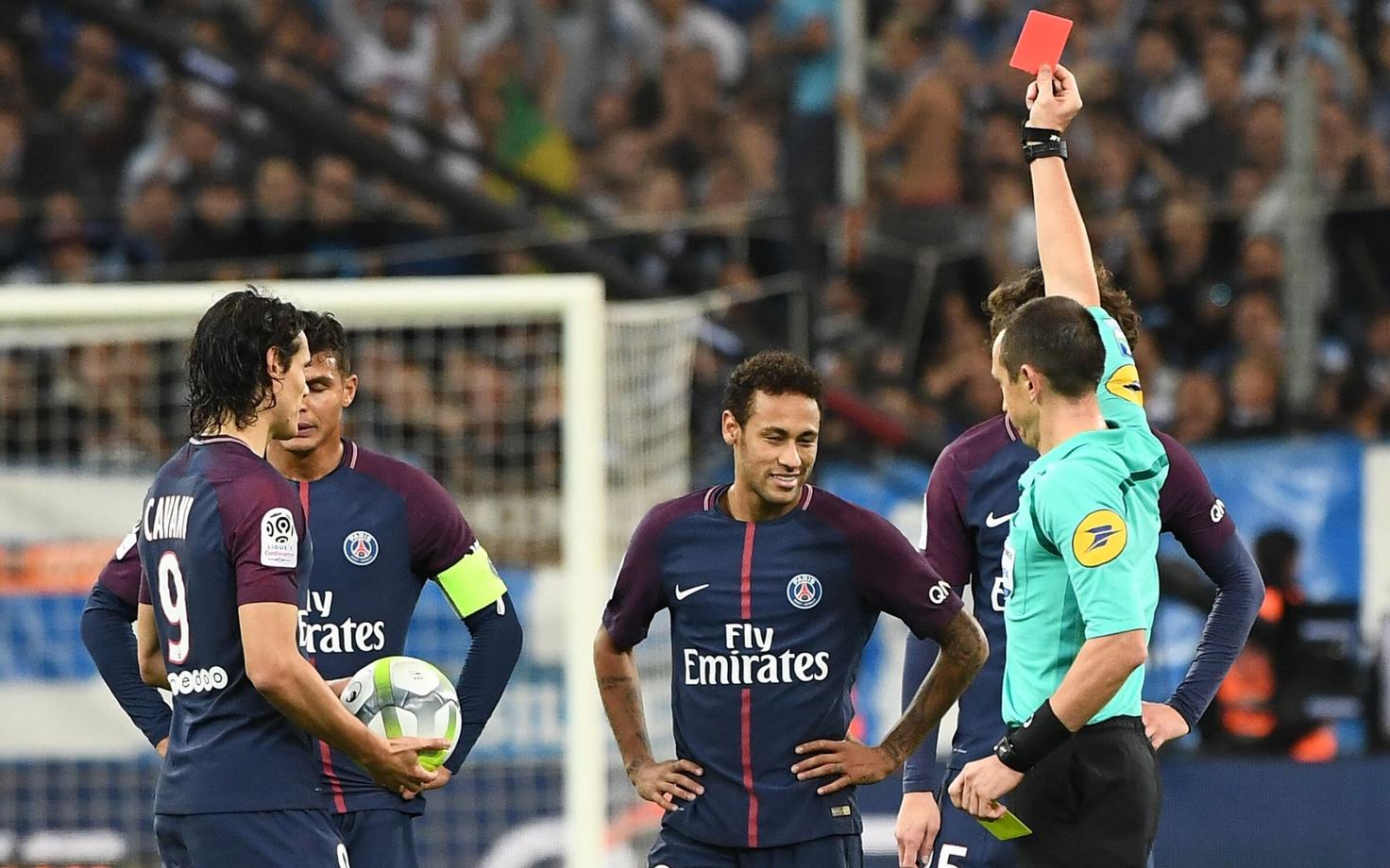 Neymar sai Marseille' vastu punase kaardi