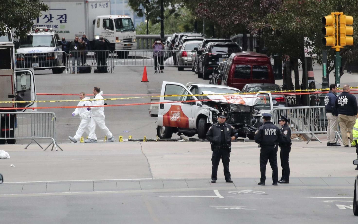 Politseinikud terrorirünnaku sündmuskohal New Yorgis.