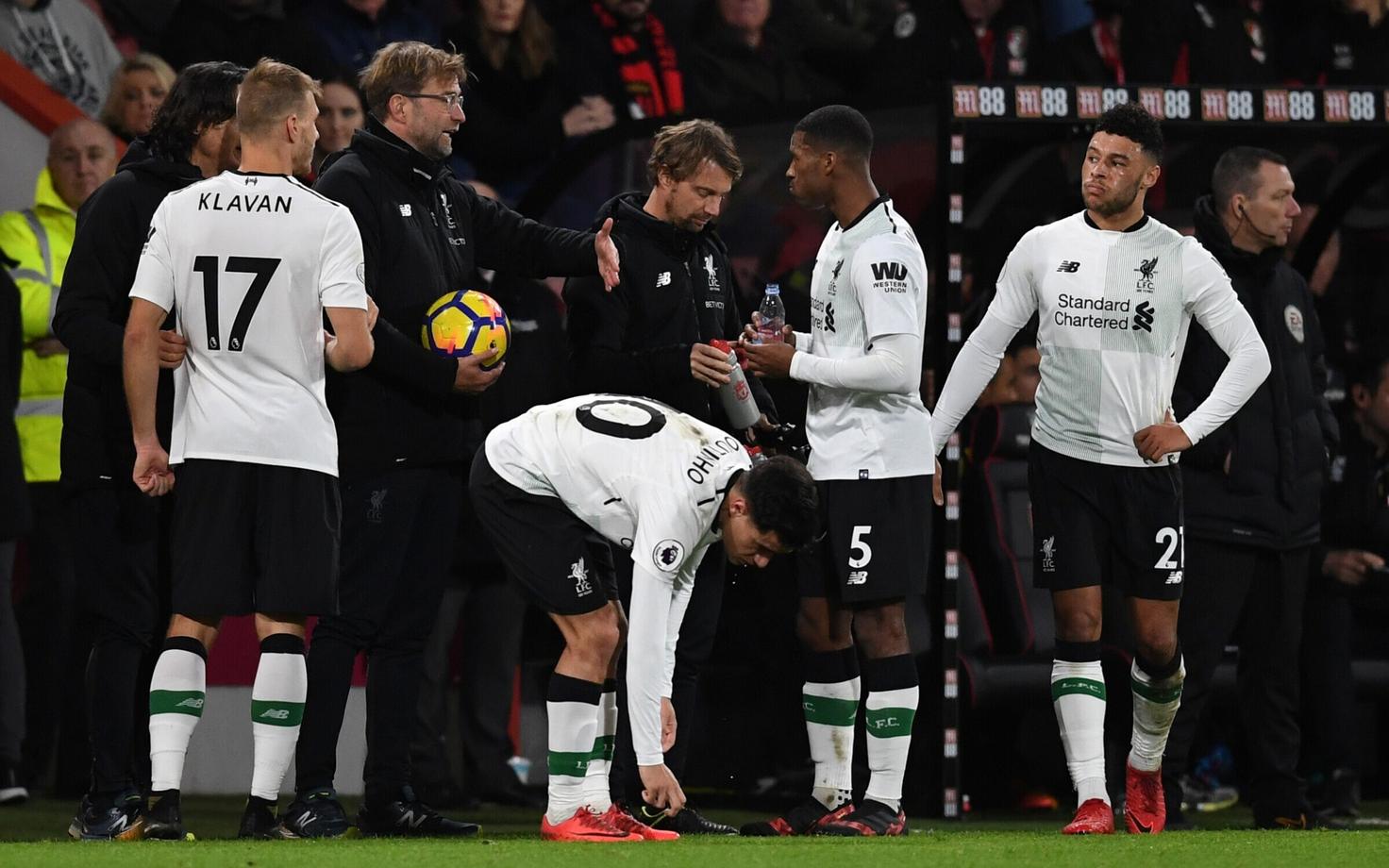 Ragnar Klavan koos meeskonnakaaslastega