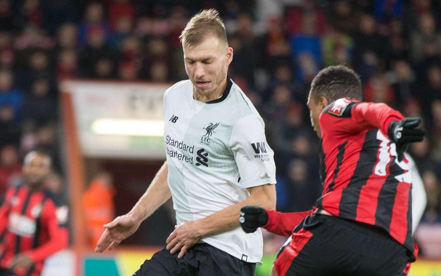 Ragnar Klavan (vasakul)