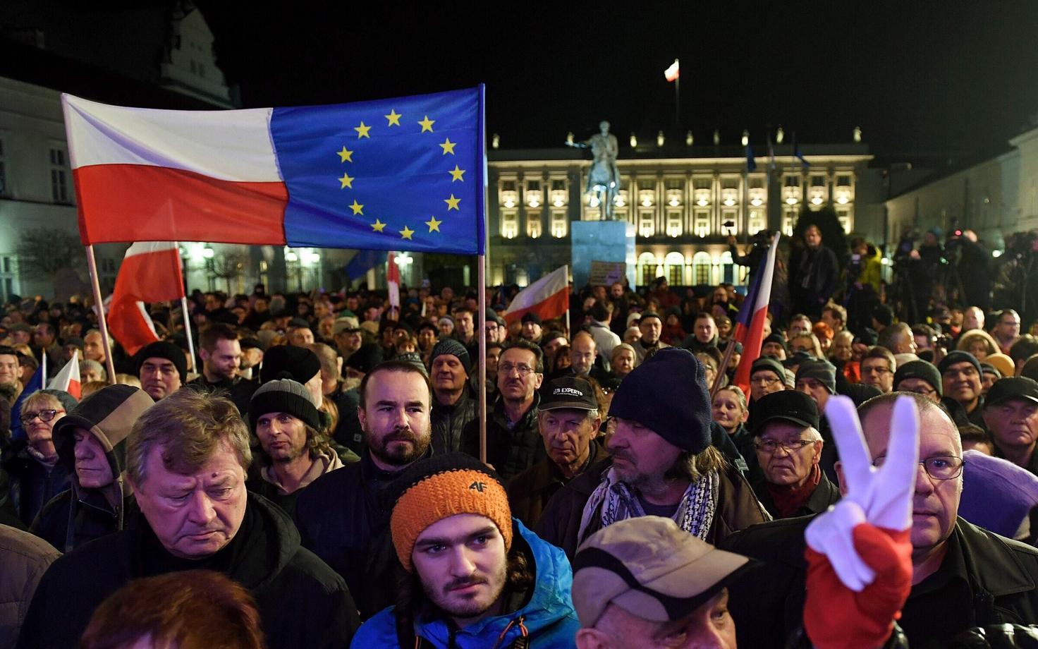 Санкции против Польши могут быть введены при согласии Совета ЕС.
