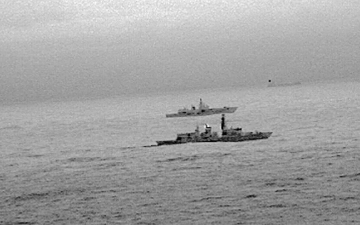 HMS St Albans ja Admiral Gorškov (tagumine).