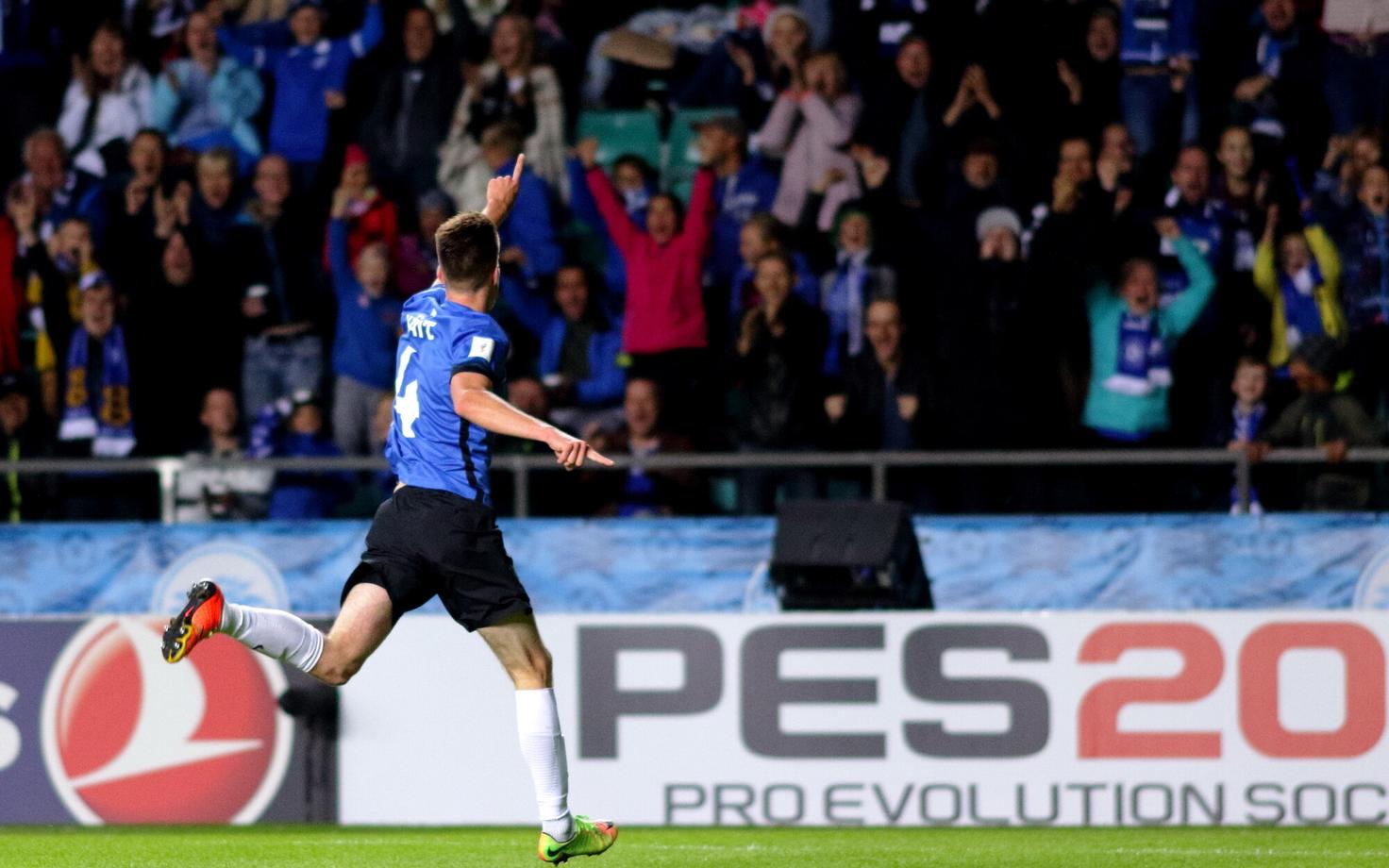 Septembris alistas Eesti koondis jalgpalli MM-valikmängus Mattias Käiti üleminutite väravast 1:0 Küprose.