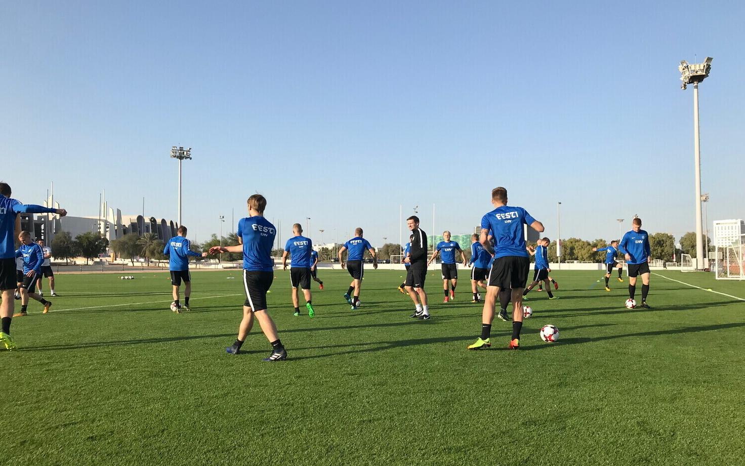 Eesti jalgpallikoondise treening Abu Dhabis