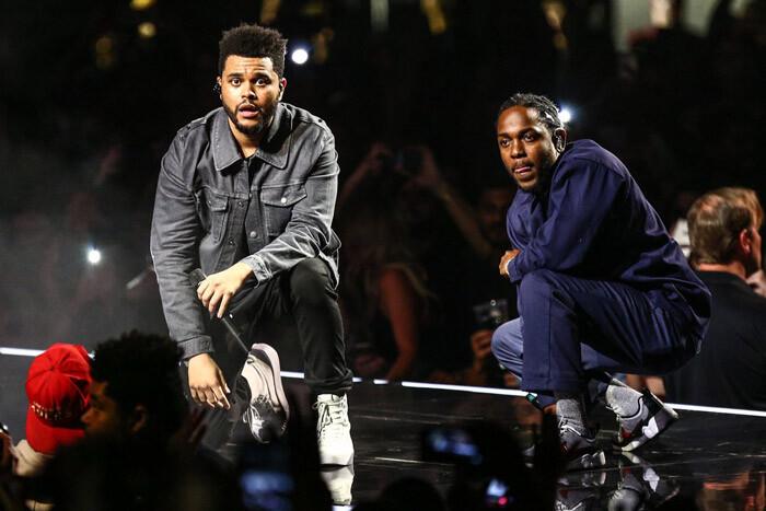 The Weeknd (vasakul) ja Kendrick Lamar (paremal)
