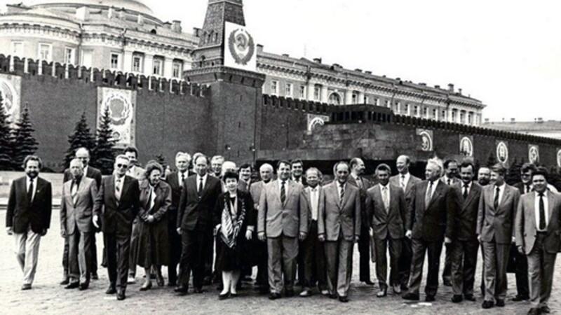 В Нарве открывается фотовыставка об эстонцах в Кремле.