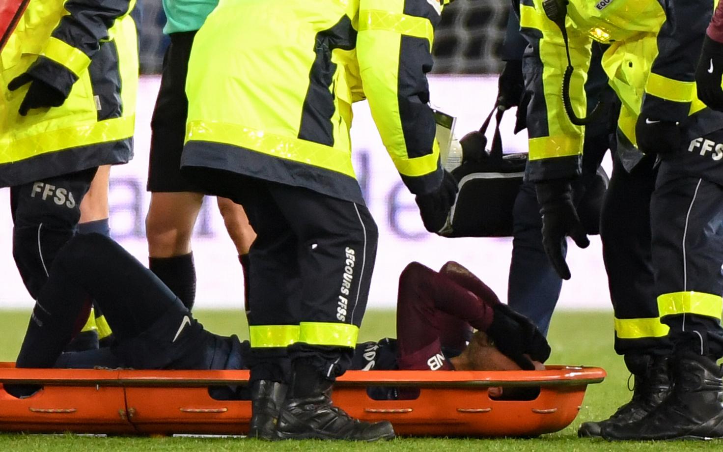 Neymar kanderaamil.