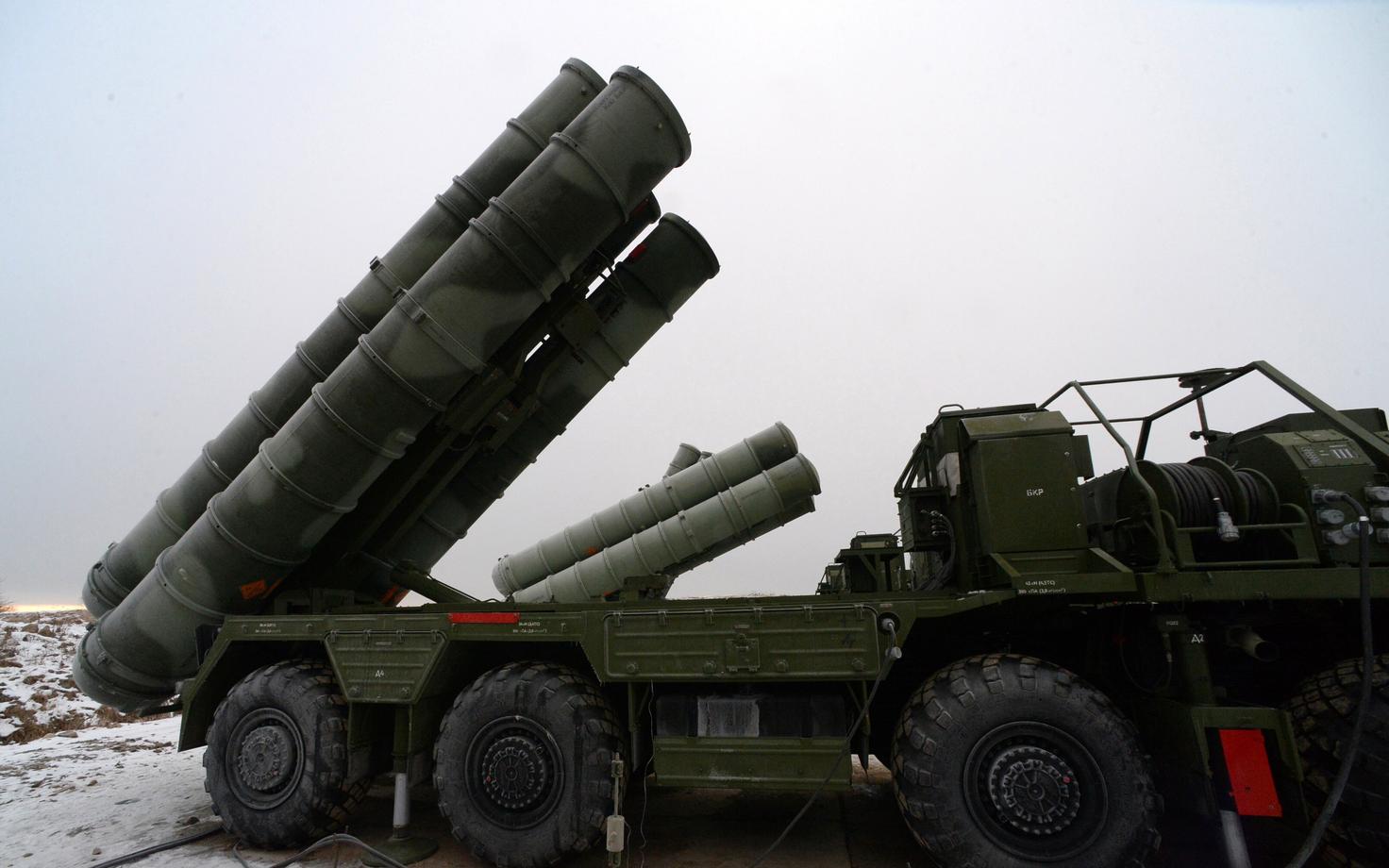 Raketisüsteem S-400.
