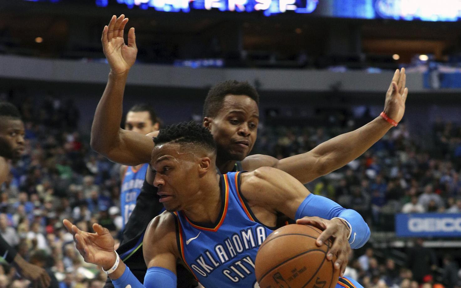 Russell Westbrook (esiplaanil).