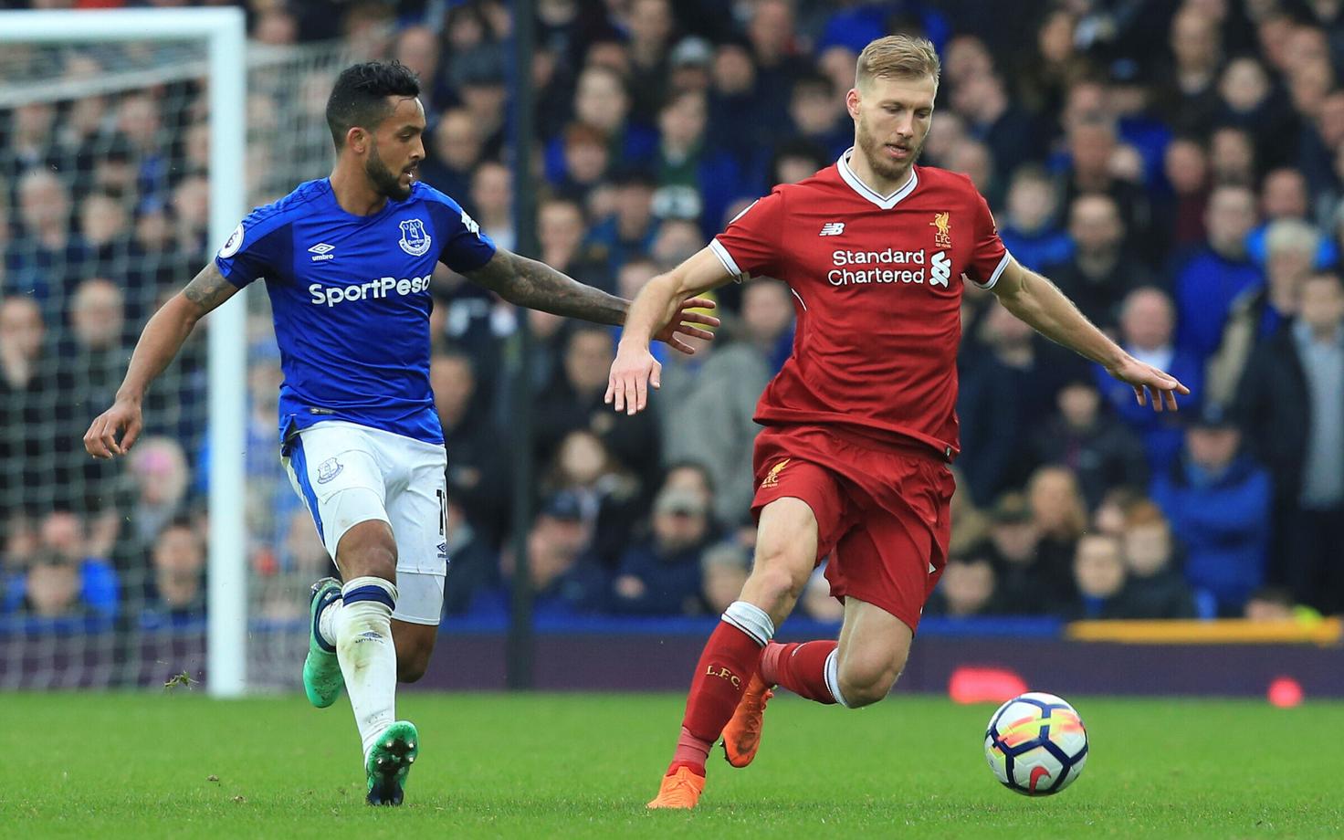 Ragnar Klavan (paremal)