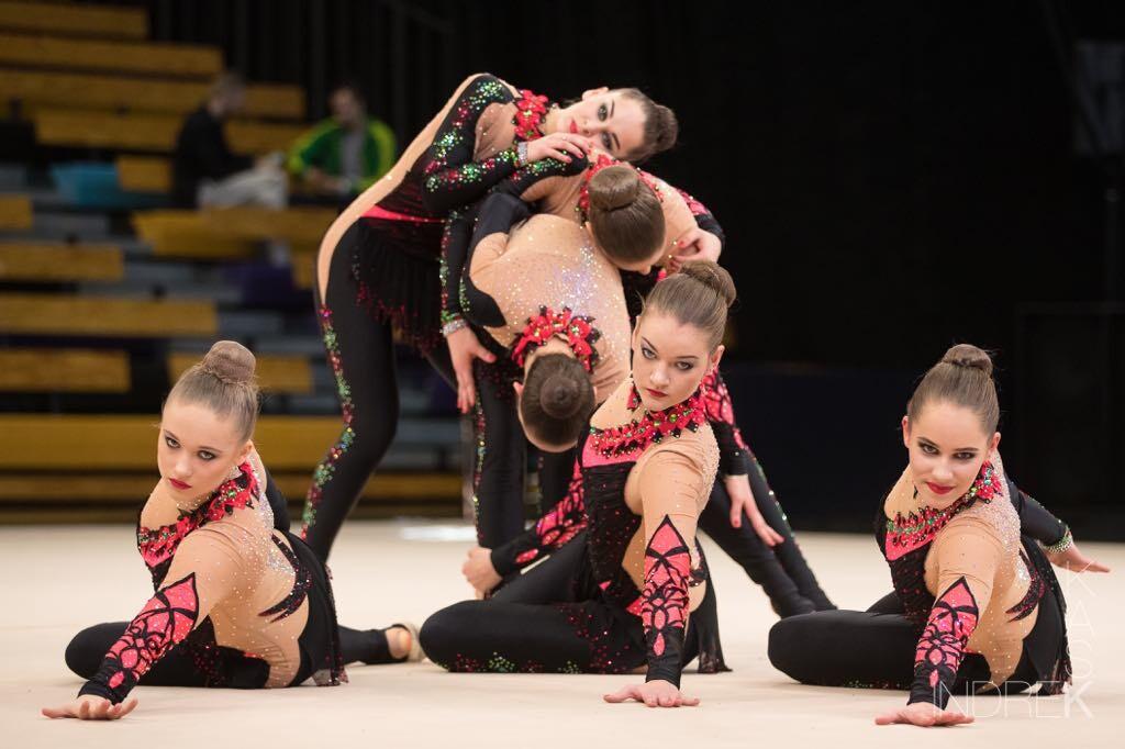 VK Janika Wonder Team