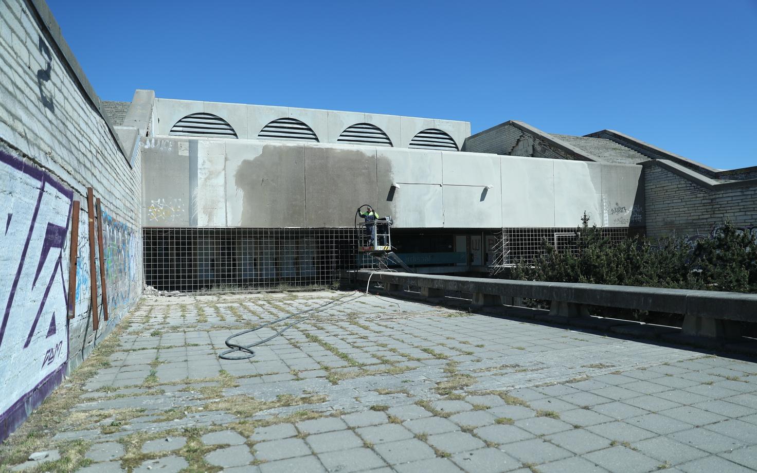 Puhtaks pestud Linnahall