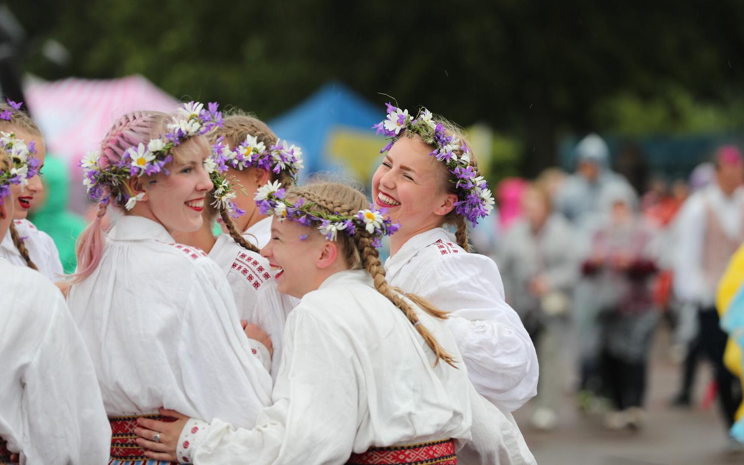 Noorte tantsupidu 2017. aastal