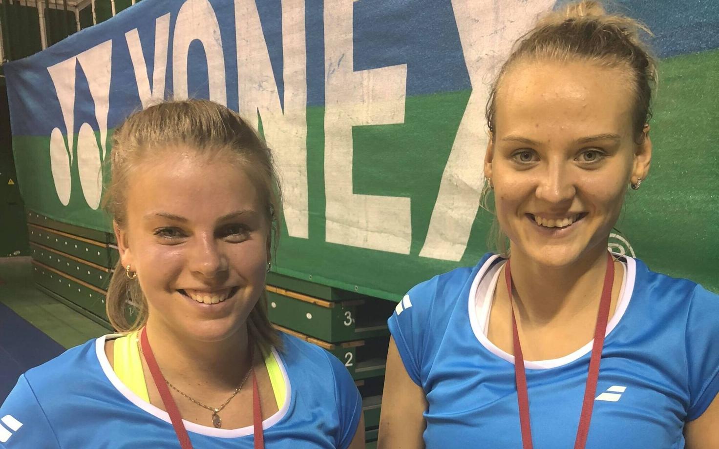 Kristin Kuuba ja Helina Rüütel peale autasustamist