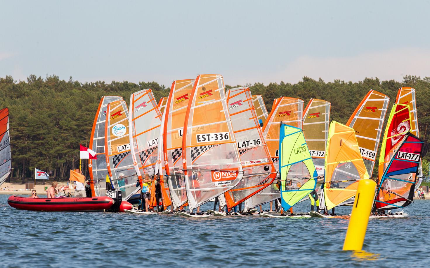 Surfarid Pirita lahel